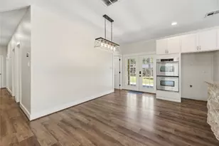 12062 Ike White Rd, Conroe, TX 77303 - Photo 17