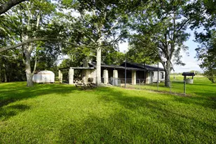 1203 County Rd 677, Brazoria, TX 77422 - Photo 7