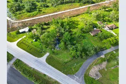 1203 County Road 677, Brazoria, TX 77422 - Photo 13