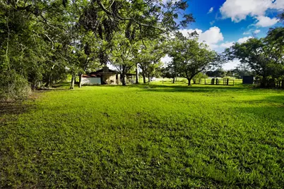 1203 County Road 677, Brazoria, TX 77422 - Photo 3