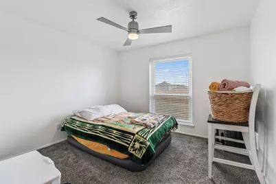 7600 Emmett F Lowry Expressway #1102, Texas City, TX 77591 - Photo 17