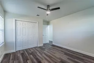 6003 De Moss Dr, Houston, TX 77081 - Photo 9