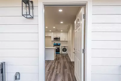 6003 De Moss Drive, Houston, TX 77081 - Photo 21