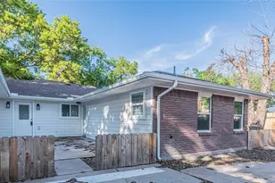 6003 De Moss Dr, Houston, TX 77081 - Photo 17