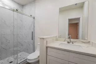 6003 De Moss Dr, Houston, TX 77081 - Photo 27