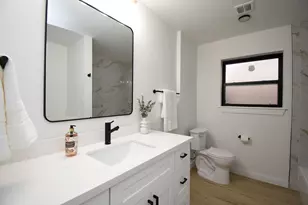 9519 Fairdale Ln, Houston, TX 77063 - Photo 25