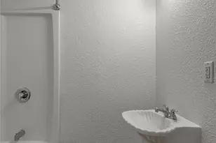 7A Hickory Ln, Huntsville, TX 77340 - Photo 13