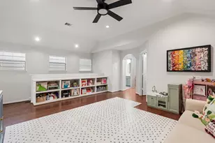 834 W 18th St, Houston, TX 77008 - Photo 19