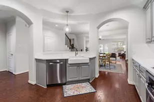 834 W 18th St, Houston, TX 77008 - Photo 9