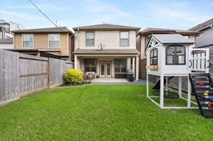 834 W 18th St, Houston, TX 77008 - Photo 3