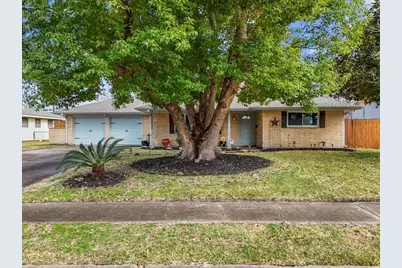 913 Peggy Street, Deer Park, TX 77536 - Photo 1