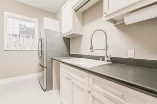 2219 Columbia St, Houston, TX 77008 - Photo 31