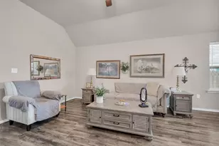 121 Dove Landing Ct, Navasota, TX 77868 - Photo 9