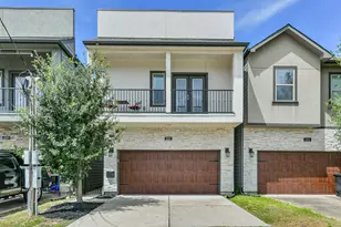 1321 Laird St, Houston, TX 77008 - Photo 1