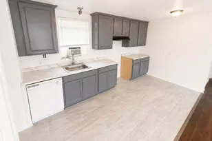 5103 Willow Glen Dr, Houston, TX 77033 - Photo 9