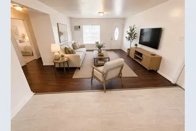 5103 Willow Glen Drive, Houston, TX 77033 - Photo 13