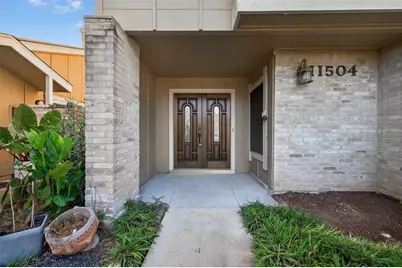 11504 Village Place Drive #107, Houston, TX 77077 - Photo 7