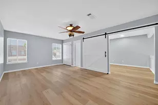 11504 Village Pl Dr, Houston, TX 77077 - Photo 33