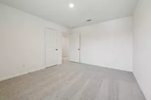 10306 Magnol Wood Dr, Houston, TX 77016 - Photo 13