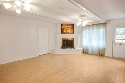 1106 Castle Hill Trail, Kingwood, TX 77339 - Photo 5