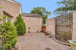 11634 Southlake Dr, Houston, TX 77077 - Photo 3
