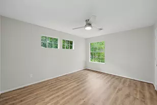 23 Tender Violet Pl, The Woodlands, TX 77381 - Photo 33