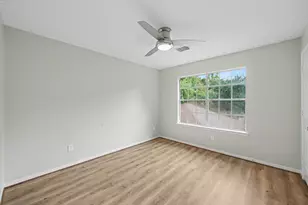 23 Tender Violet Pl, The Woodlands, TX 77381 - Photo 41