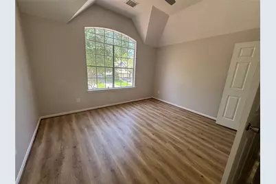 23 Tender Violet Place, The Woodlands, TX 77381 - Photo 7