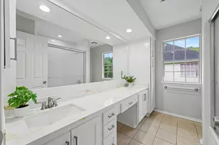 23 Tender Violet Pl, The Woodlands, TX 77381 - Photo 39
