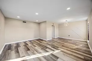 14515 Merry Meadow Dr, Houston, TX 77049 - Photo 7