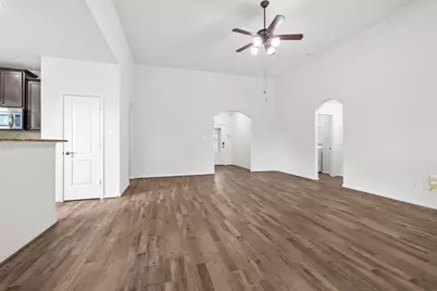 7623 Daisy Port Lane, Conroe, TX 77304 - Photo 13