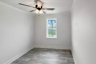 1980 Pedregal Dr, Port Bolivar, TX 77650 - Photo 19