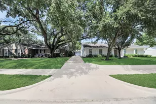 7610 Highmeadow Dr, Houston, TX 77063 - Photo 3