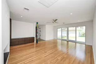 7610 Highmeadow Dr, Houston, TX 77063 - Photo 47