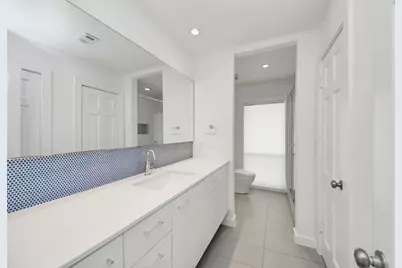 7610 Highmeadow Drive, Houston, TX 77063 - Photo 33
