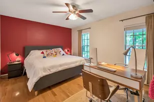 10 E Stony Bridge Cir, The Woodlands, TX 77381 - Photo 21