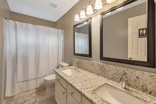 10 E Stony Bridge Cir, The Woodlands, TX 77381 - Photo 27