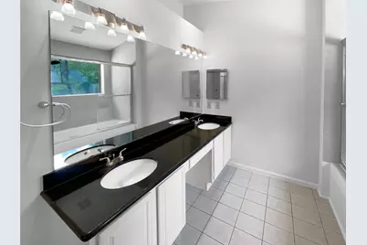 2626 Silver Falls Drive, Houston, TX 77339 - Photo 7