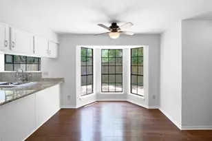 2626 Silver Falls Dr, Houston, TX 77339 - Photo 13