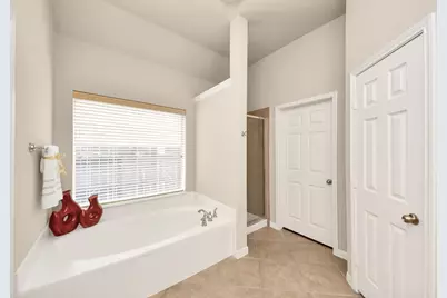 8855 Distant Woods Drive, Houston, TX 77095 - Photo 21
