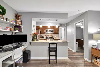 2401 Sycamore Avenue #D4, Huntsville, TX 77340 - Photo 7