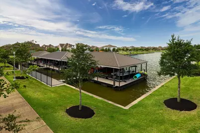 19506 Riverhill Row Court, Cypress, TX 77433 - Photo 9