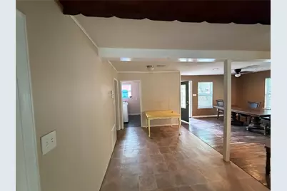 303 Magnusson Avenue, Palacios, TX 77465 - Photo 11