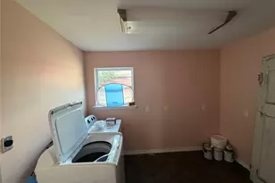 303 Magnusson Ave, Palacios, TX 77465 - Photo 13