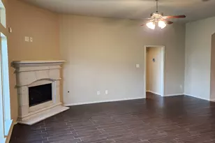 16331 Gentle Slope Ln, Houston, TX 77044 - Photo 9