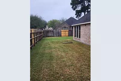 16331 Gentle Slope Lane, Houston, TX 77044 - Photo 35