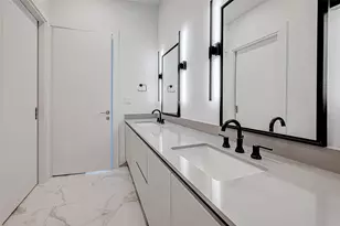 1711 Allen Pkwy, Houston, TX 77019 - Photo 17