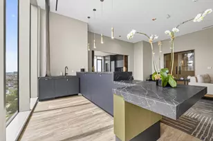 1711 Allen Pkwy, Houston, TX 77019 - Photo 29