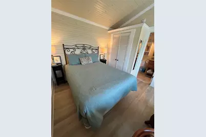 1820 Ave O 1/2 #6, Galveston, TX 77550 - Photo 9