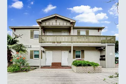 1820 Ave O 1/2 #6, Galveston, TX 77550 - Photo 1